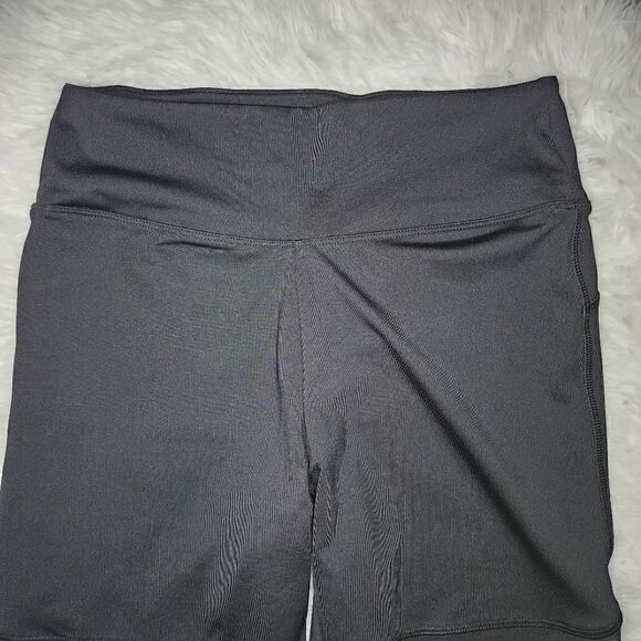 Victoria's Secret PINK Active Bike Short - Picture 7 of 7